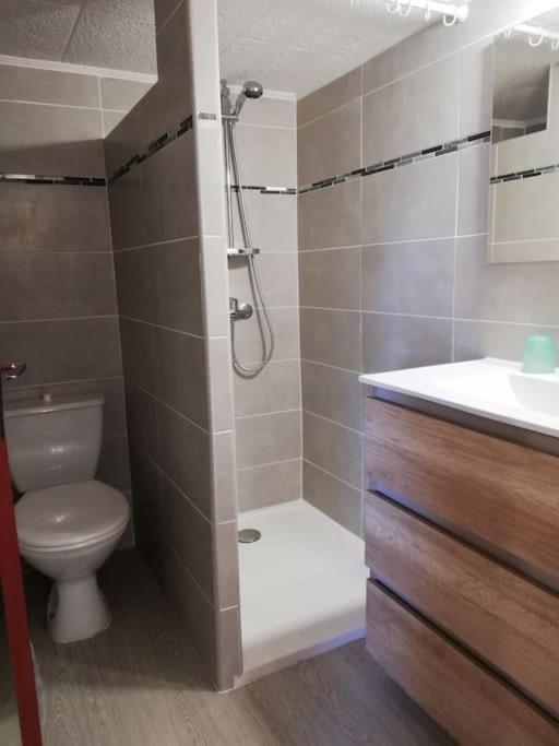 Studio 28M2 Climatise,Wifi, Proche Des Calanques,Plages La Ciotat Kültér fotó